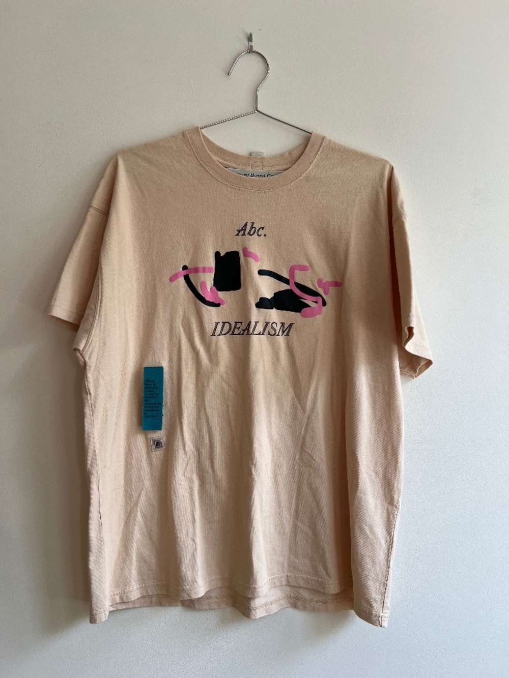 Advisory Board Crystals IDEALISM Graphic Tee Medium